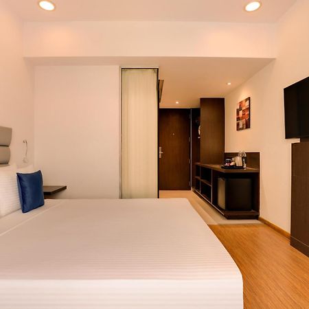 Keys Select By Lemon Tree Hotels, Hosur Road, Bengaluru Exterior photo