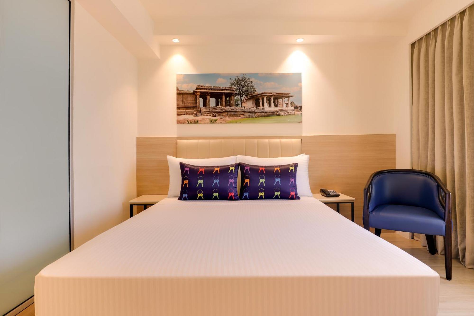 Keys Select By Lemon Tree Hotels, Hosur Road, Bengaluru Exterior photo